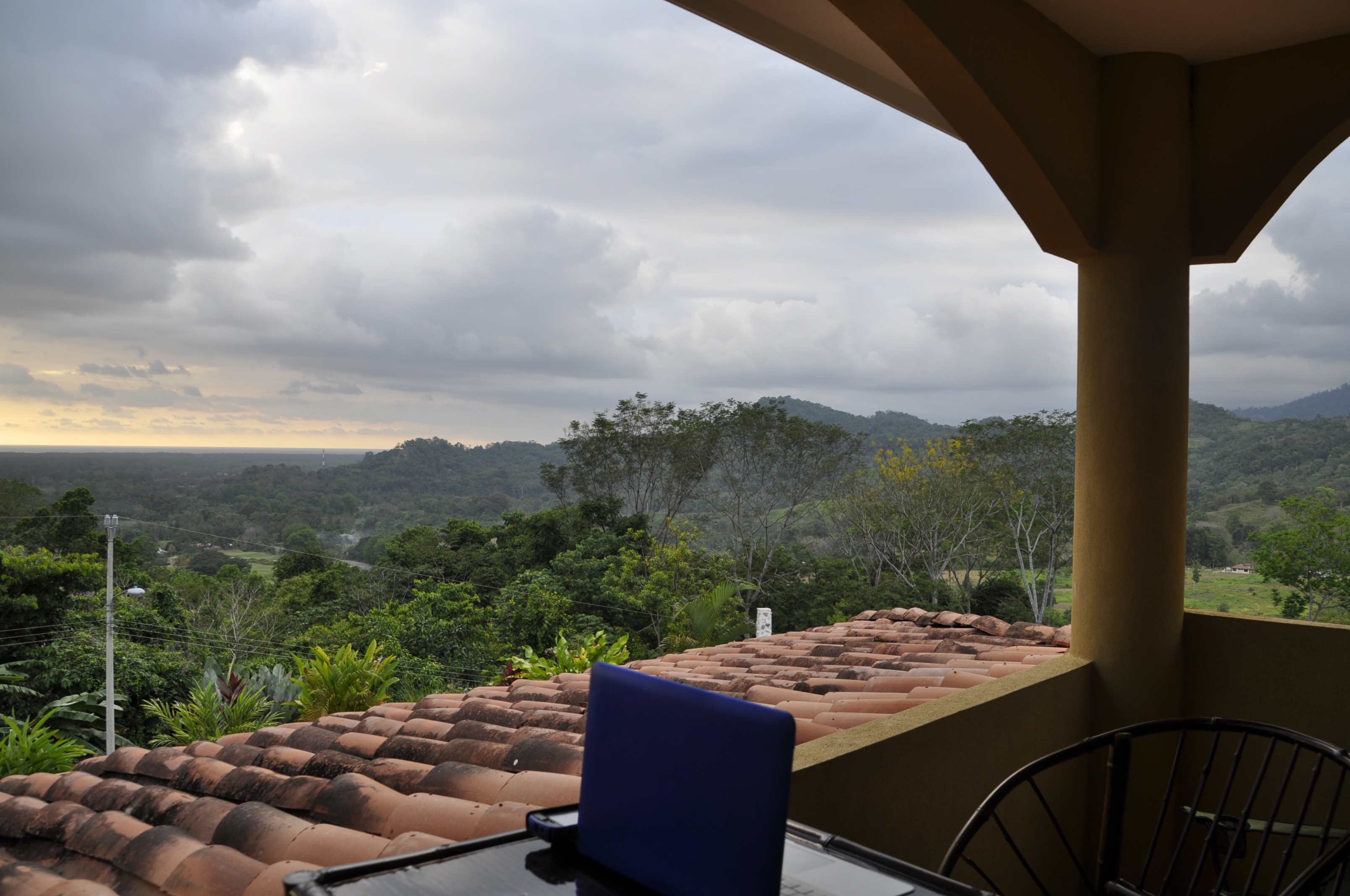 writers retreat balcony lapas